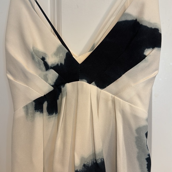 Wilfred flowy low back dress. - Picture 4 of 6